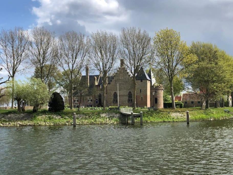Gezellige Pipo Met Grote Schommel Aan Het Water Villa Medemblik Ngoại thất bức ảnh